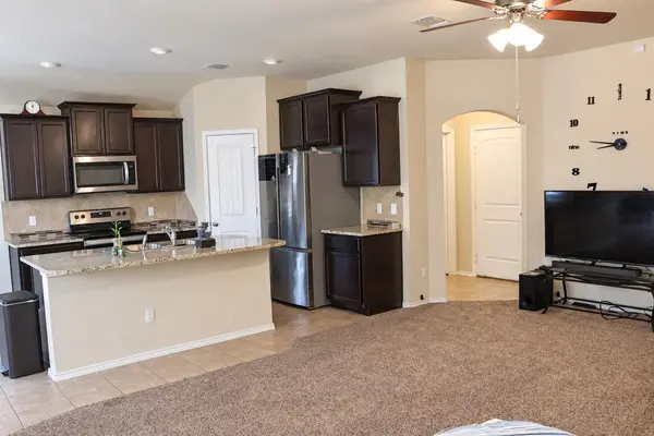 444 Uncle Billy WAY, Jarrell, TX 76537