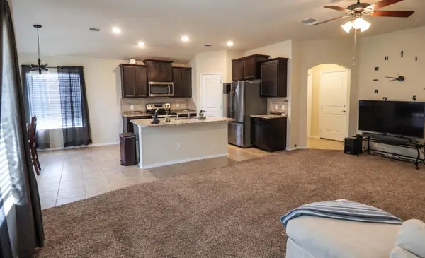 444 Uncle Billy WAY, Jarrell, TX 76537