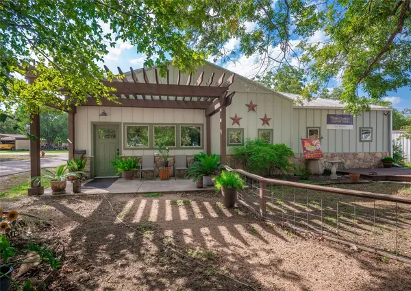 1508 Cypress ST, Bastrop, TX 78602