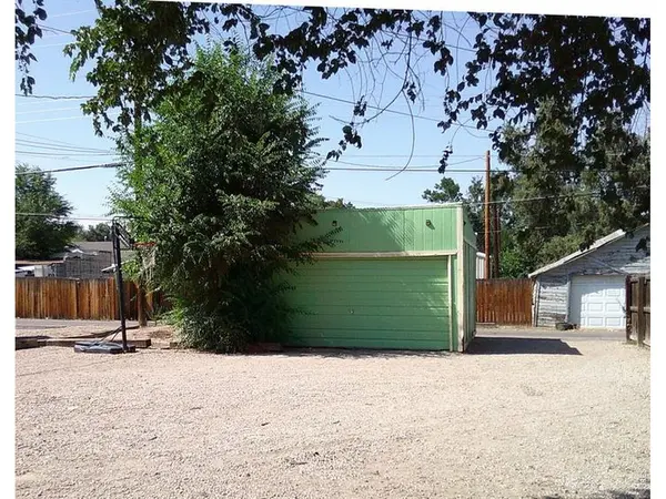 1453 10th, Greeley, CO 80631