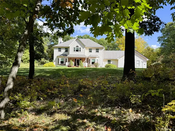 1150 E Mombasha RD, Monroe, NY 10950