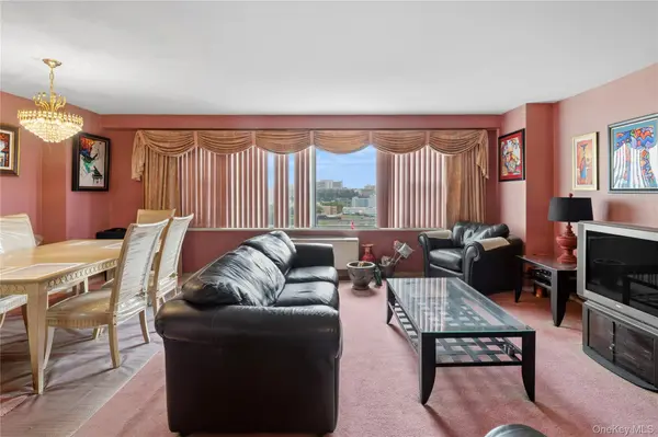 2500 Johnson AVE #7G, Bronx, NY 10463