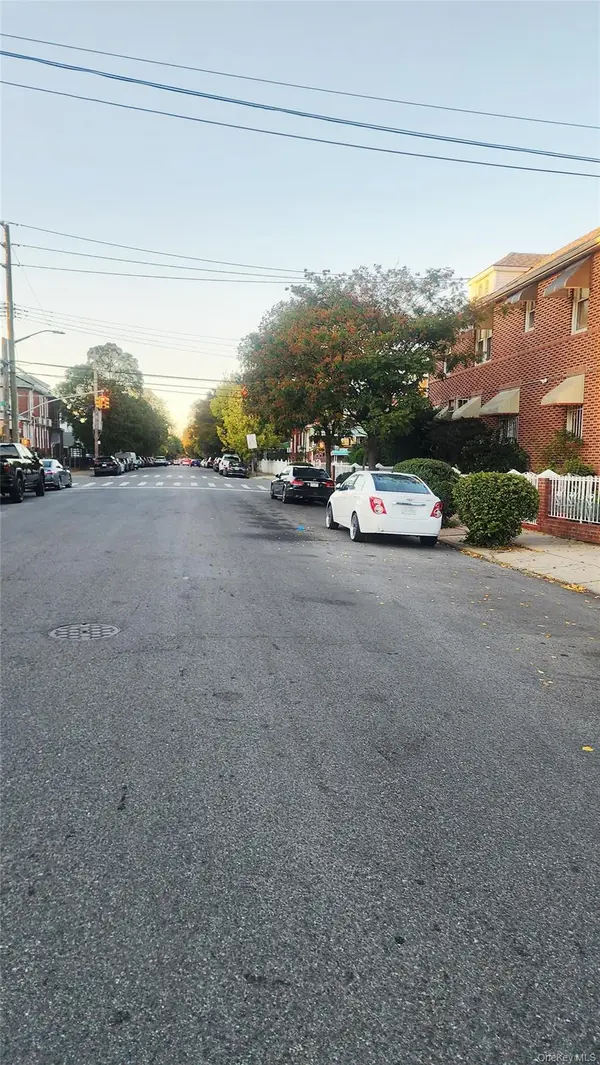 481 E 53rd ST, Brooklyn, NY 11203