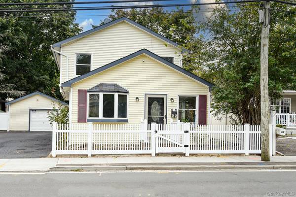 95 E Pulaski RD, Huntington Station, NY 11746