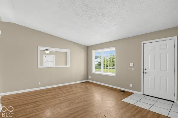 9207 Rochelle DR, Indianapolis, IN 46235