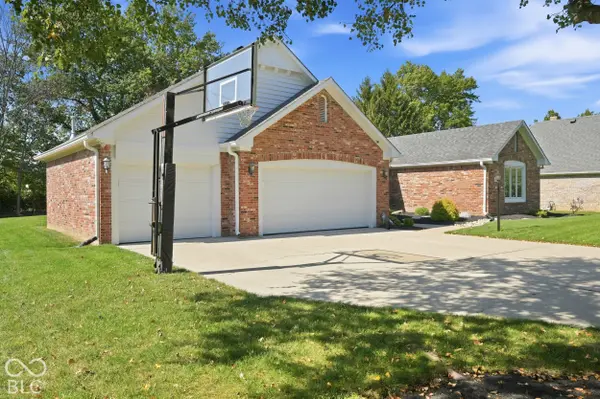 1048 Cobblefield WAY, Greenfield, IN 46140