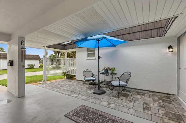 3978 OVERLOOK BEND TER #25, Sarasota, FL 34232