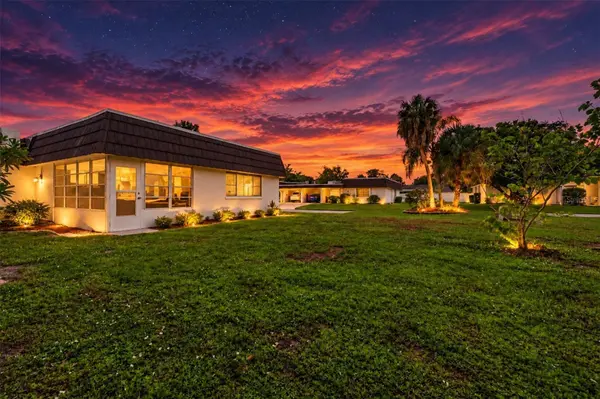 3978 OVERLOOK BEND TER #25, Sarasota, FL 34232