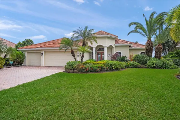 2889 GRAZELAND DR, Sarasota, FL 34240