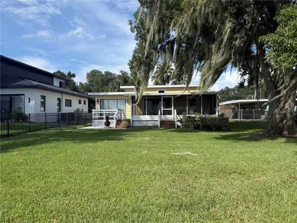 722 LAKE DORA DR, Tavares, FL 32778