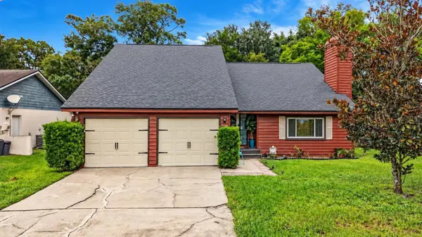 825 MELLOWOOD AVE, Orlando, FL 32825