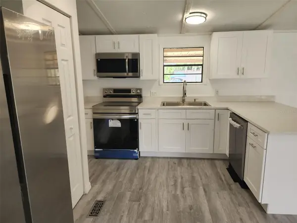 3042 PARK CIR, Haines City, FL 33844