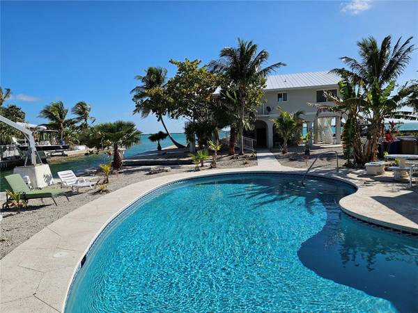 25387 3RD ST, Summerland Key, FL 33042