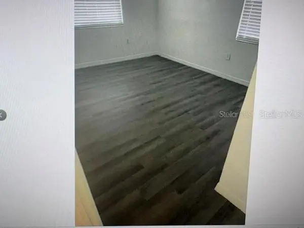 121 S GLENWOOD AVE, Orlando, FL 32803