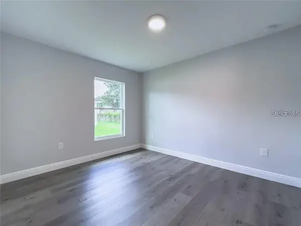 1630 11TH AVE, Deland, FL 32724