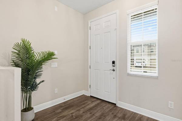2432 FOGGY CREEK CIR, Clearwater, FL 33764