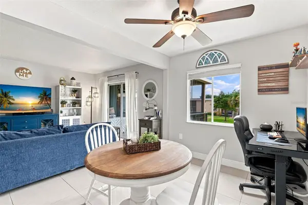 1000 LAKE OF THE WOODS BLVD #202B, Fern Park, FL 32730