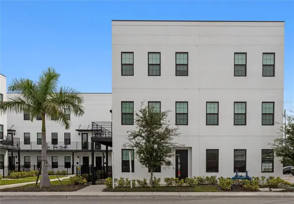 2724 5TH AVE S, St Petersburg, FL 33712