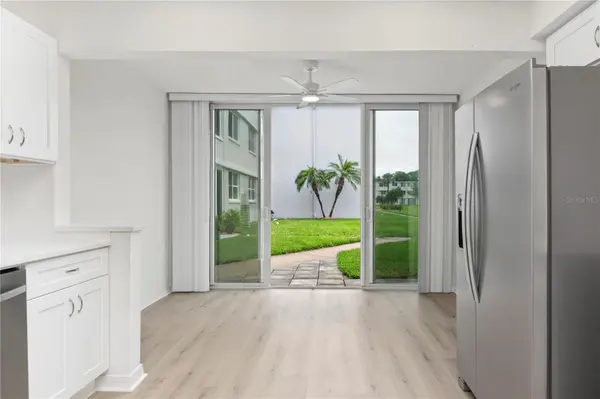 4895 BAY ST NE #109, St Petersburg, FL 33703