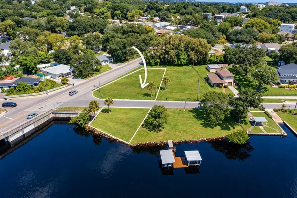 2519/1 RIVERSIDE DR, Tampa, FL 33602