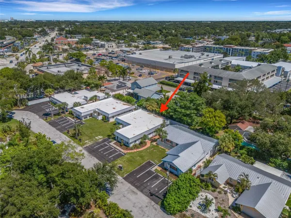 221 BEL FOREST DR #1, Belleair Bluffs, FL 33770