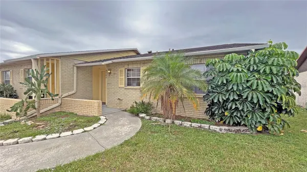 9509 FIELDVIEW CIR #A, Thonotosassa, FL 33592
