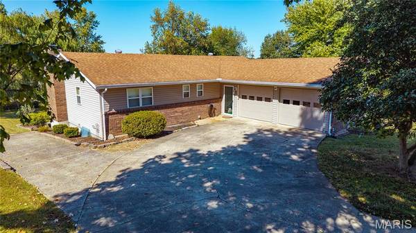 2746 Gordonville RD, Cape Girardeau, MO 63701