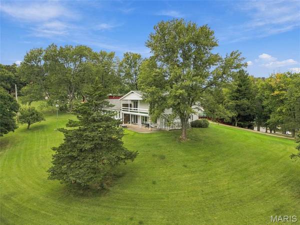 322 W 12th ST, Hermann, MO 65041