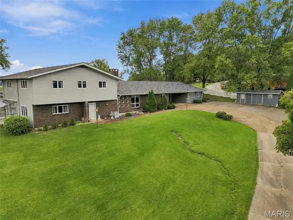 322 W 12th ST, Hermann, MO 65041