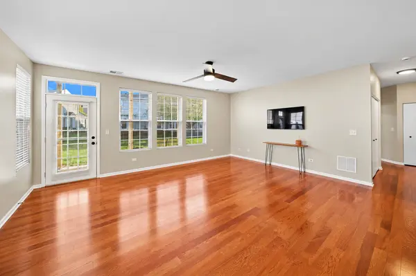 5110 Eastchester CT #5110, Plainfield, IL 60586