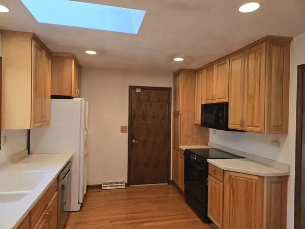 10852 W Fairbanks AVE, Beach Park, IL 60099