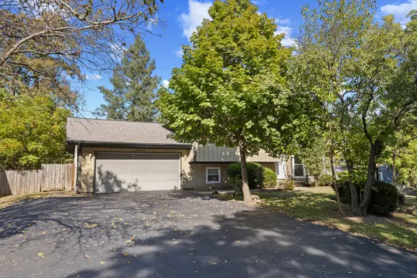 28W700 BARNES AVE, West Chicago, IL 60185