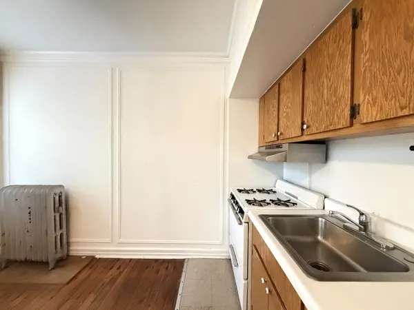 4060 N KENMORE AVE #302, Chicago, IL 60613