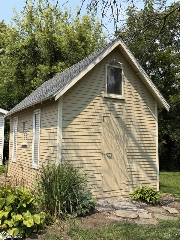 203 Locust St., Rolfe, IA 50581