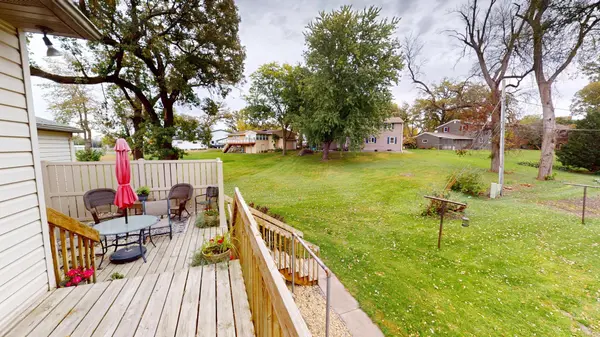 1112 Bridge AVE, Albert Lea, MN 56007