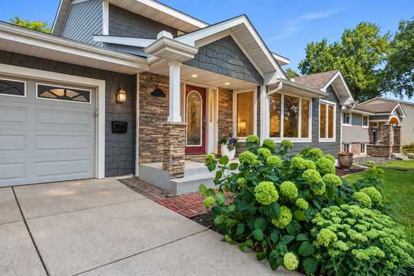 4517 Orchard AVE N, Robbinsdale, MN 55422