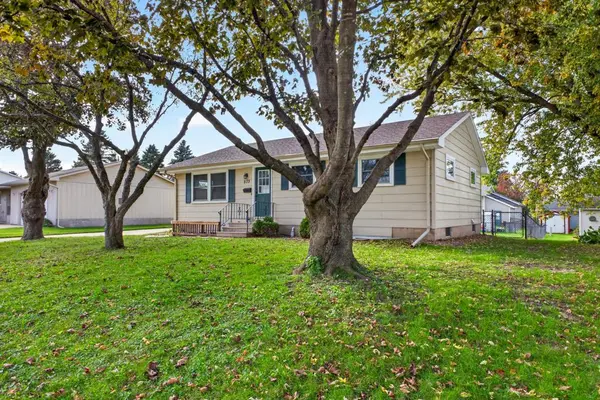 803 4th AVE SE, Stewartville, MN 55976