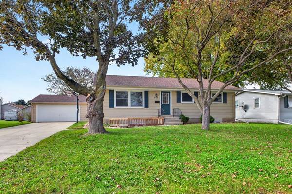 803 4th AVE SE, Stewartville, MN 55976