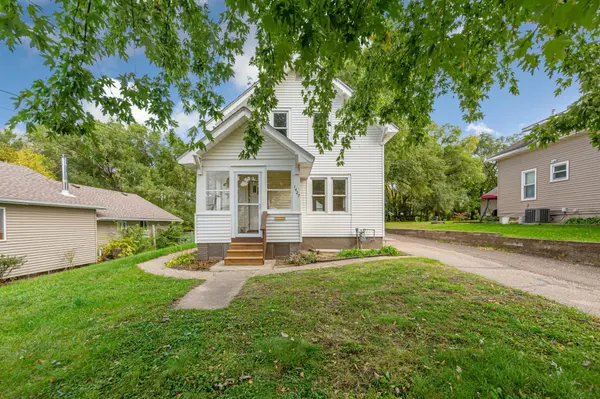 1427 Central AVE N, Faribault, MN 55021