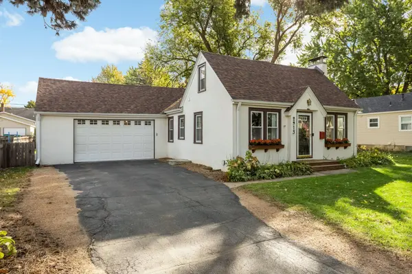 2913 Florida AVE S, Saint Louis Park, MN 55426
