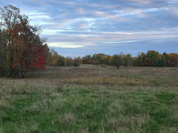 8250 Hawk Ridge RD, Grasston, MN 55030