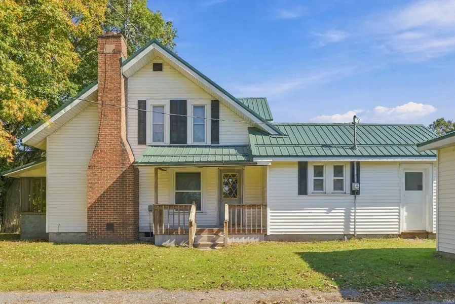 8565 E Metz RD, Angola, IN 46703