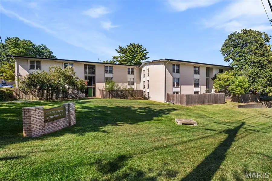10421 Briarbend Dr. DR #7, St Louis, MO 63146