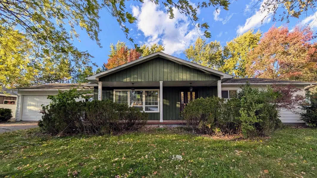 2704 E NEUPERT AVE, Weston, WI 54476