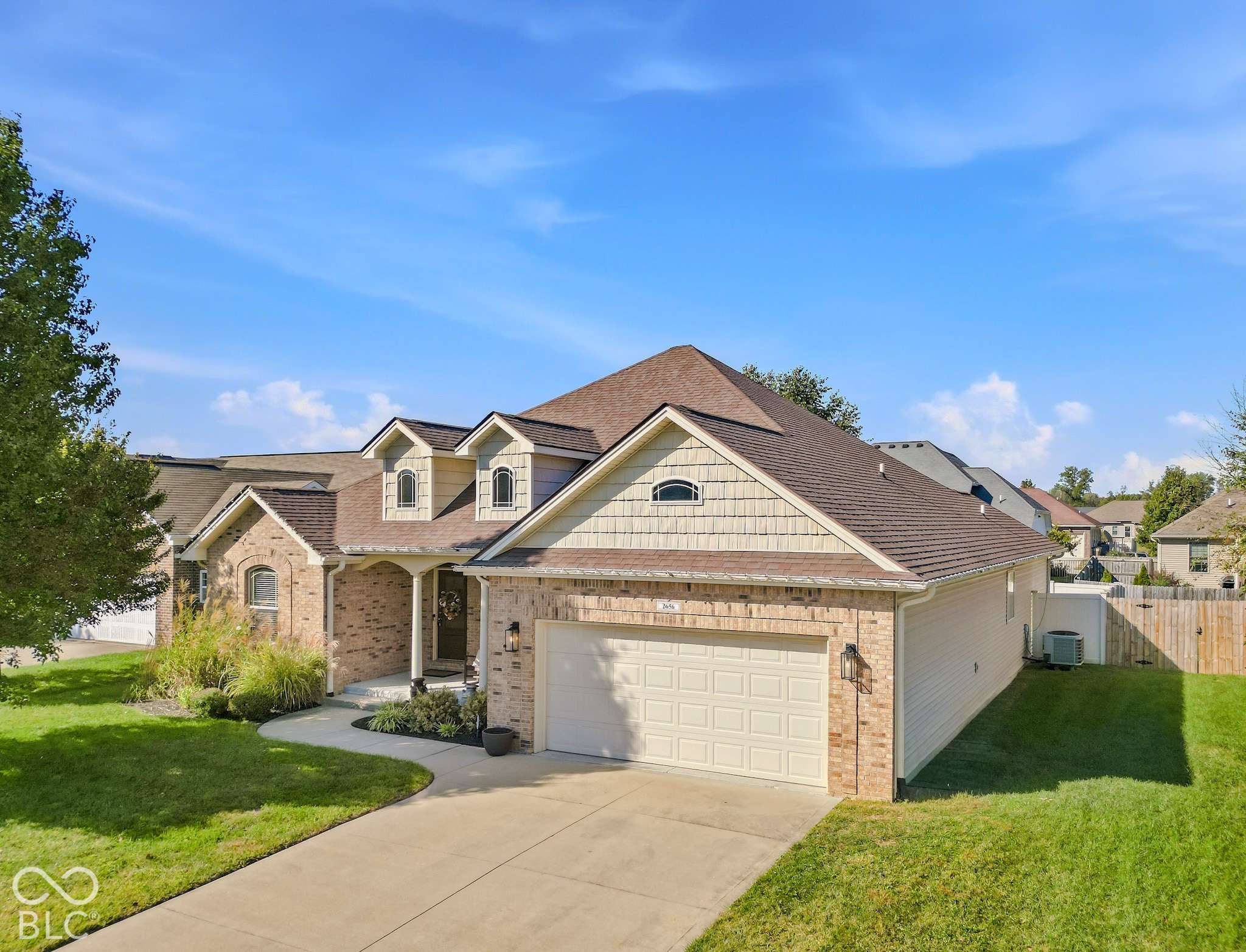 2656 Daffodil CT W, Columbus, IN 47201