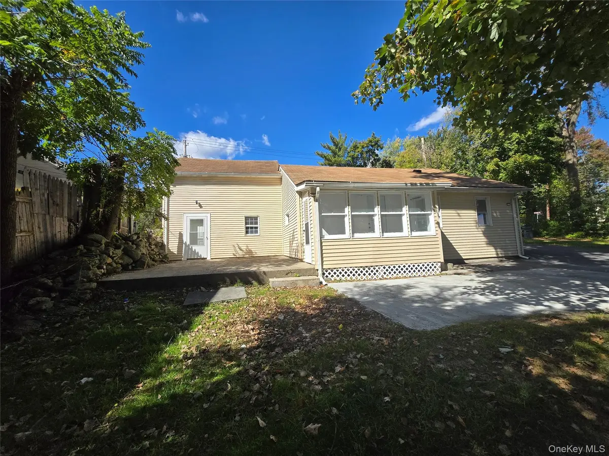 21 Fair AVE, Middletown, NY 10940