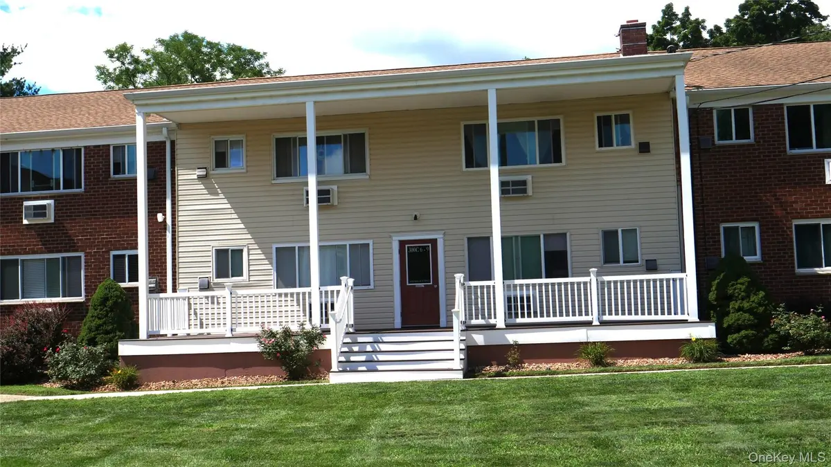 300 Ketchamtown RD #C8, Wappingers Falls, NY 12590