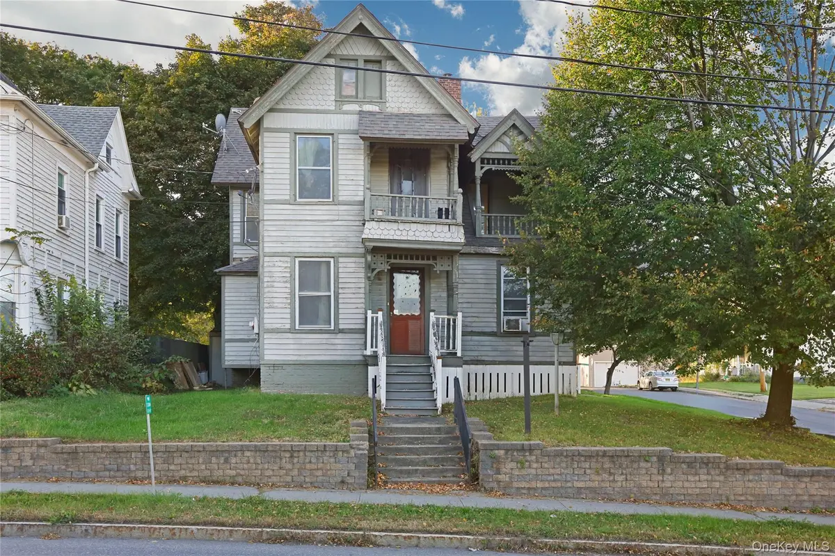97 Maple AVE, Catskill, NY 12414