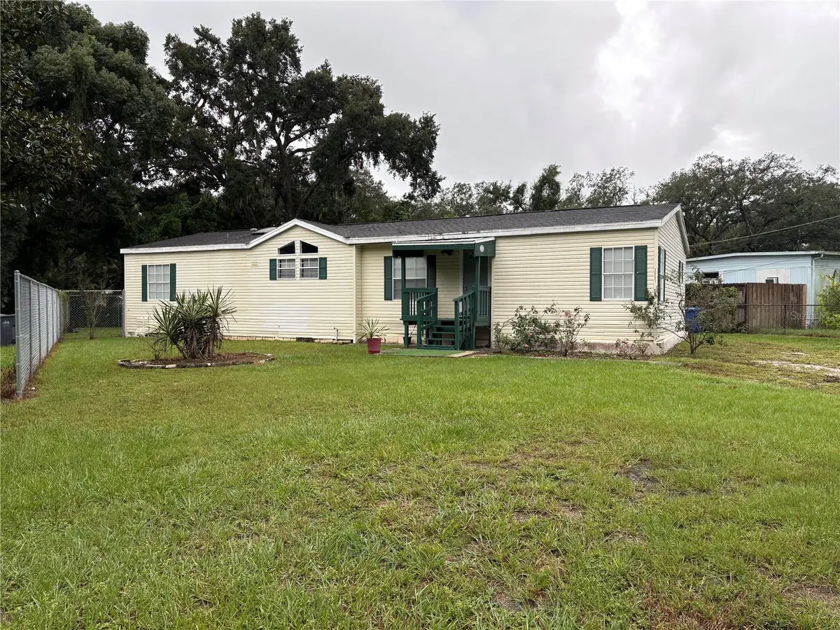2007 E 148TH AVE, Lutz, FL 33549