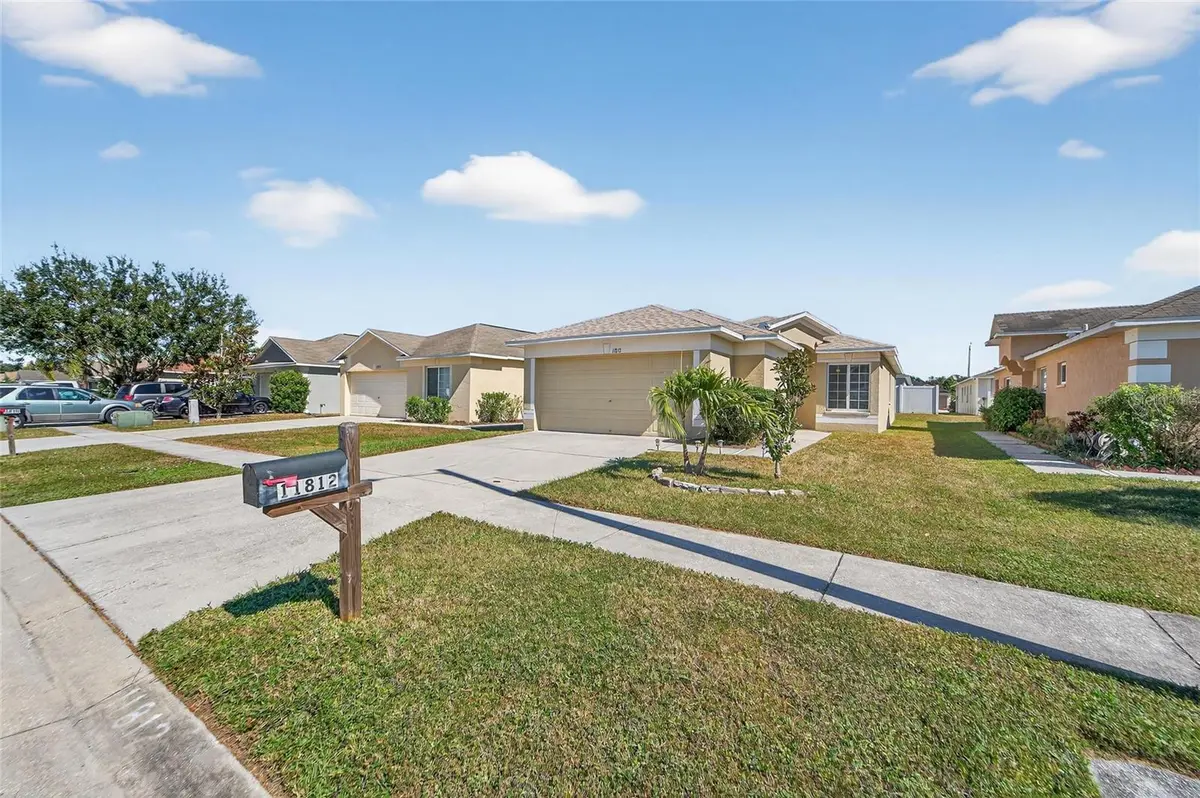 11812 LYNMOOR DR, Riverview, FL 33579